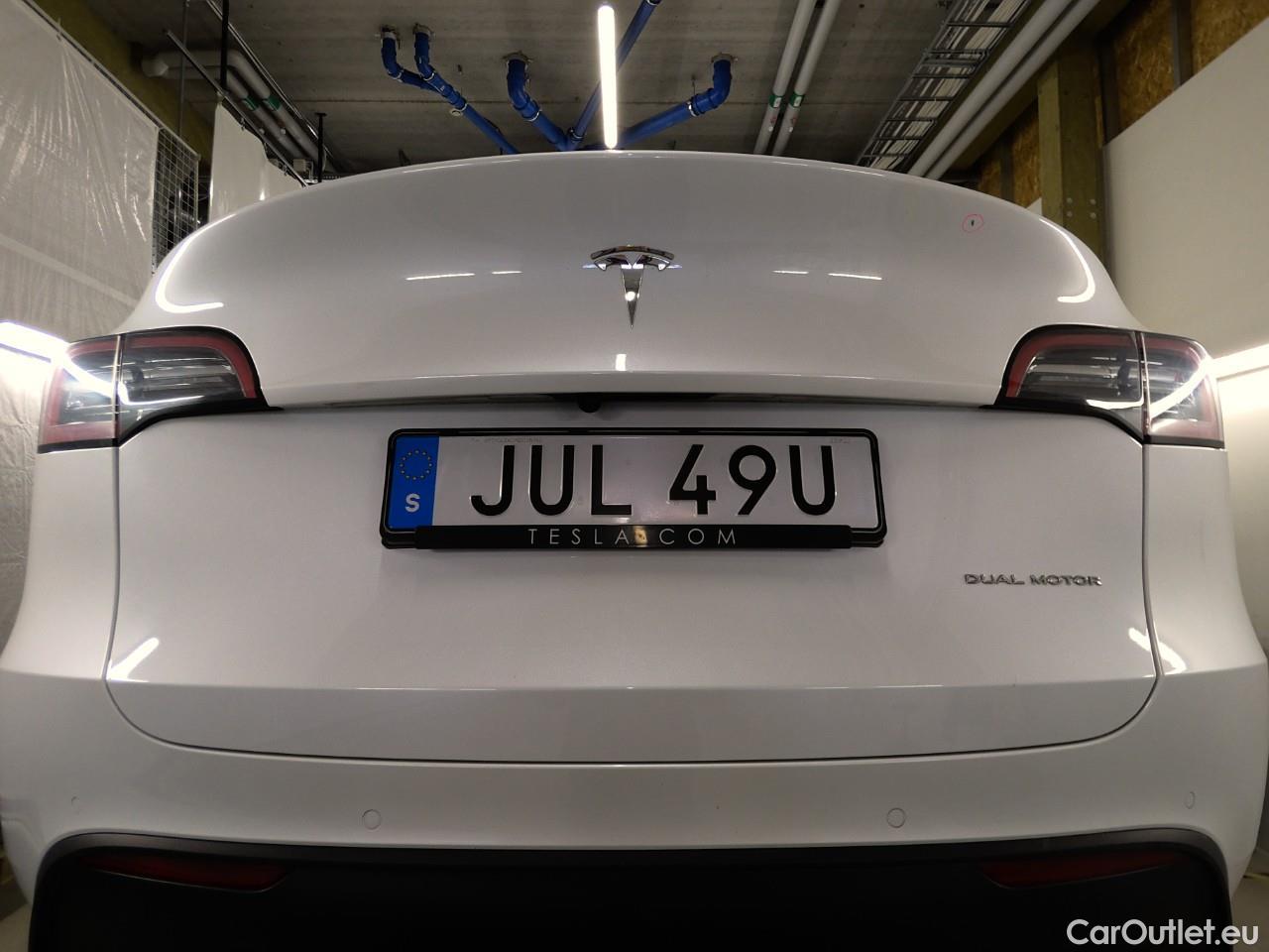  Tesla  Model Y  Long-Range AWD #22