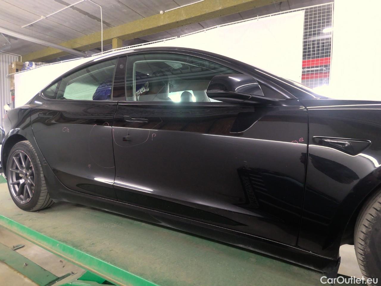  Tesla  Model 3  DualM. Long-Range AWD #27