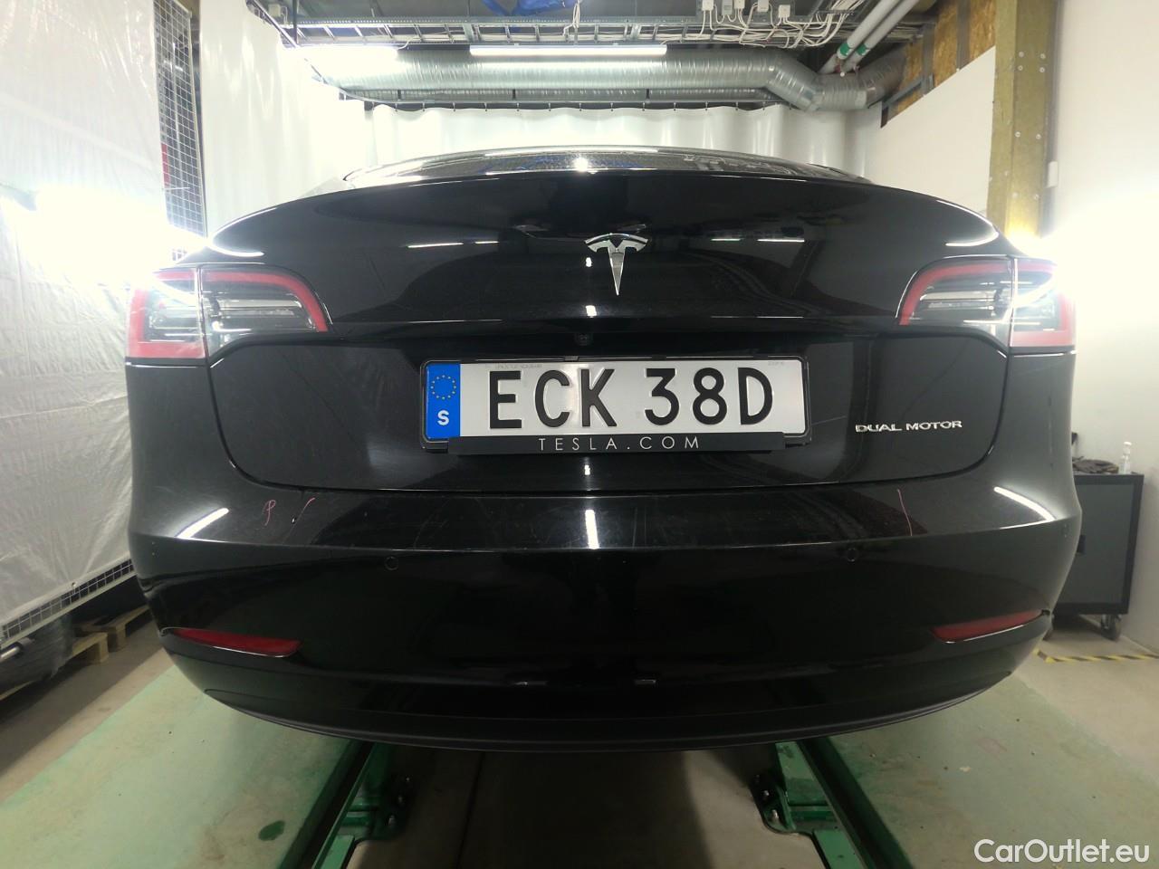  Tesla  Model 3  DualM. Long-Range AWD #34