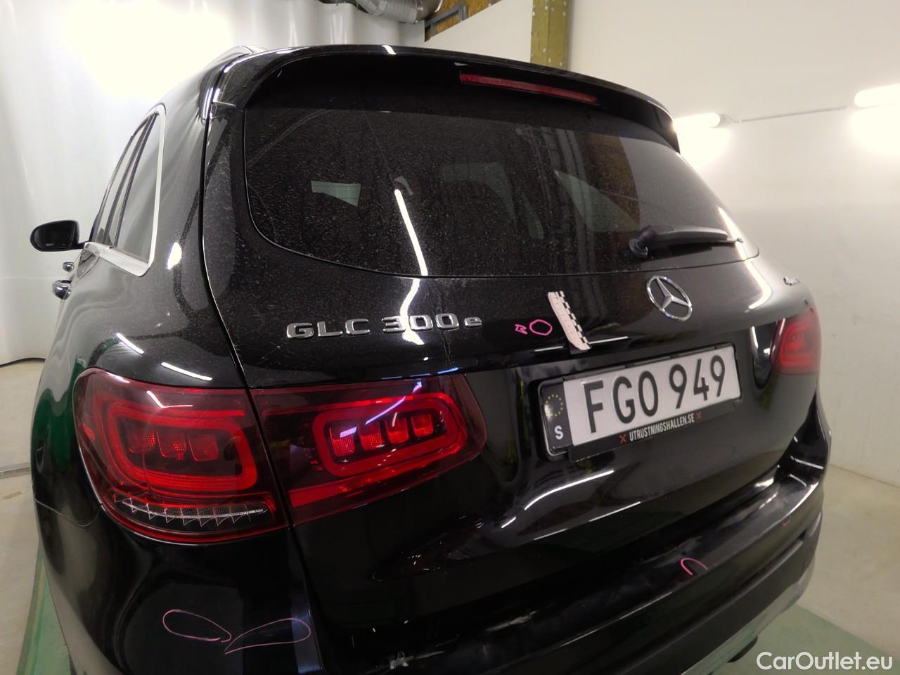  Mercedes  G-Klasee GLC 300 e 4Matic SE Edition #19