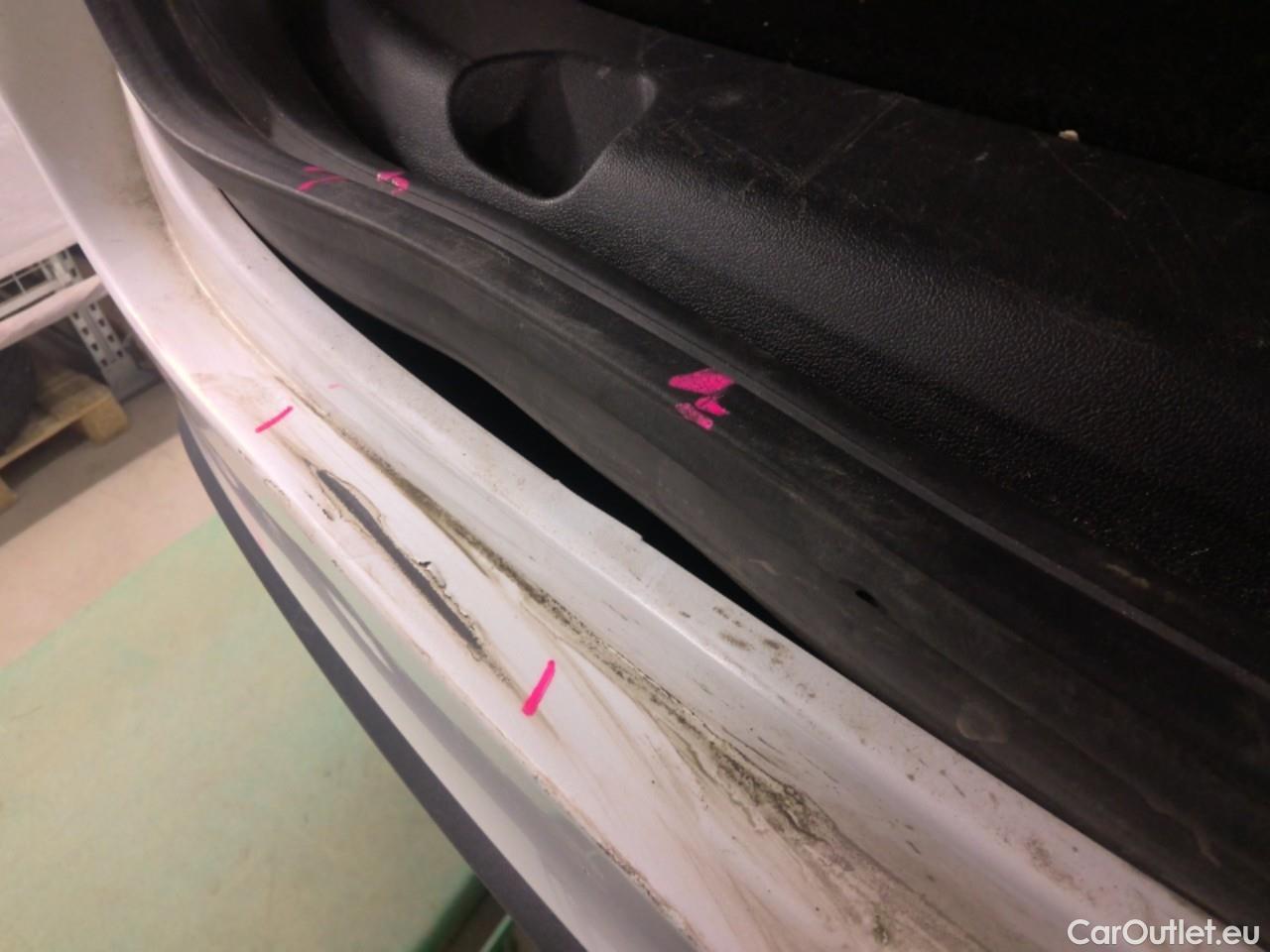  Tesla  Model Y  Long-Range AWD #22