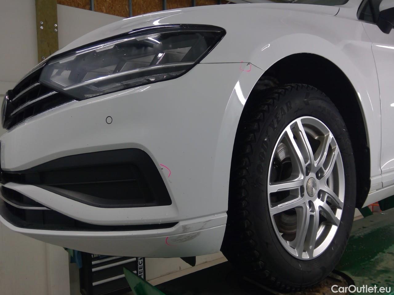  Volkswagen  Passat  SC TDI 150 Aut. #4