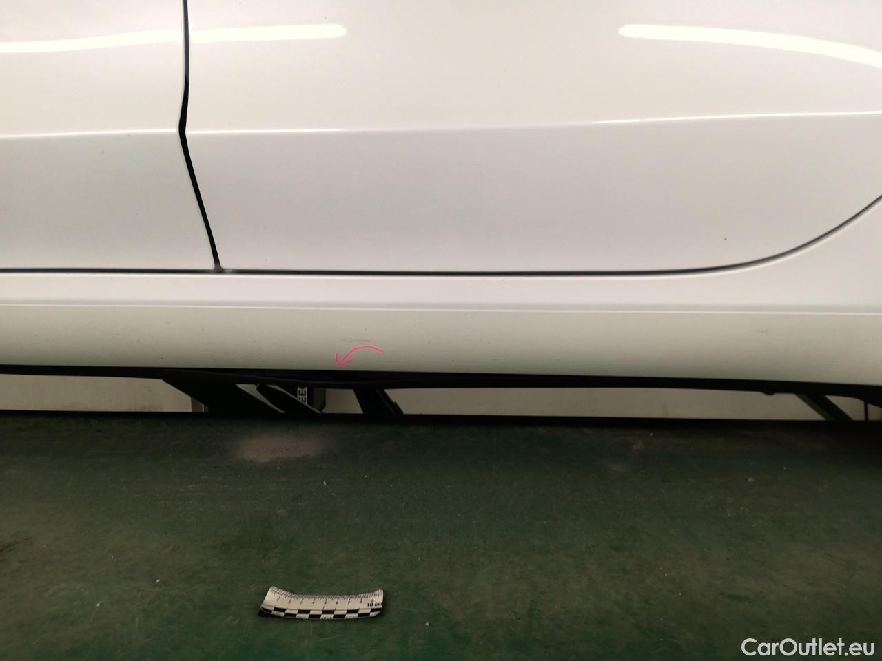  Tesla  Model 3  DualM. Long-Range AWD #24