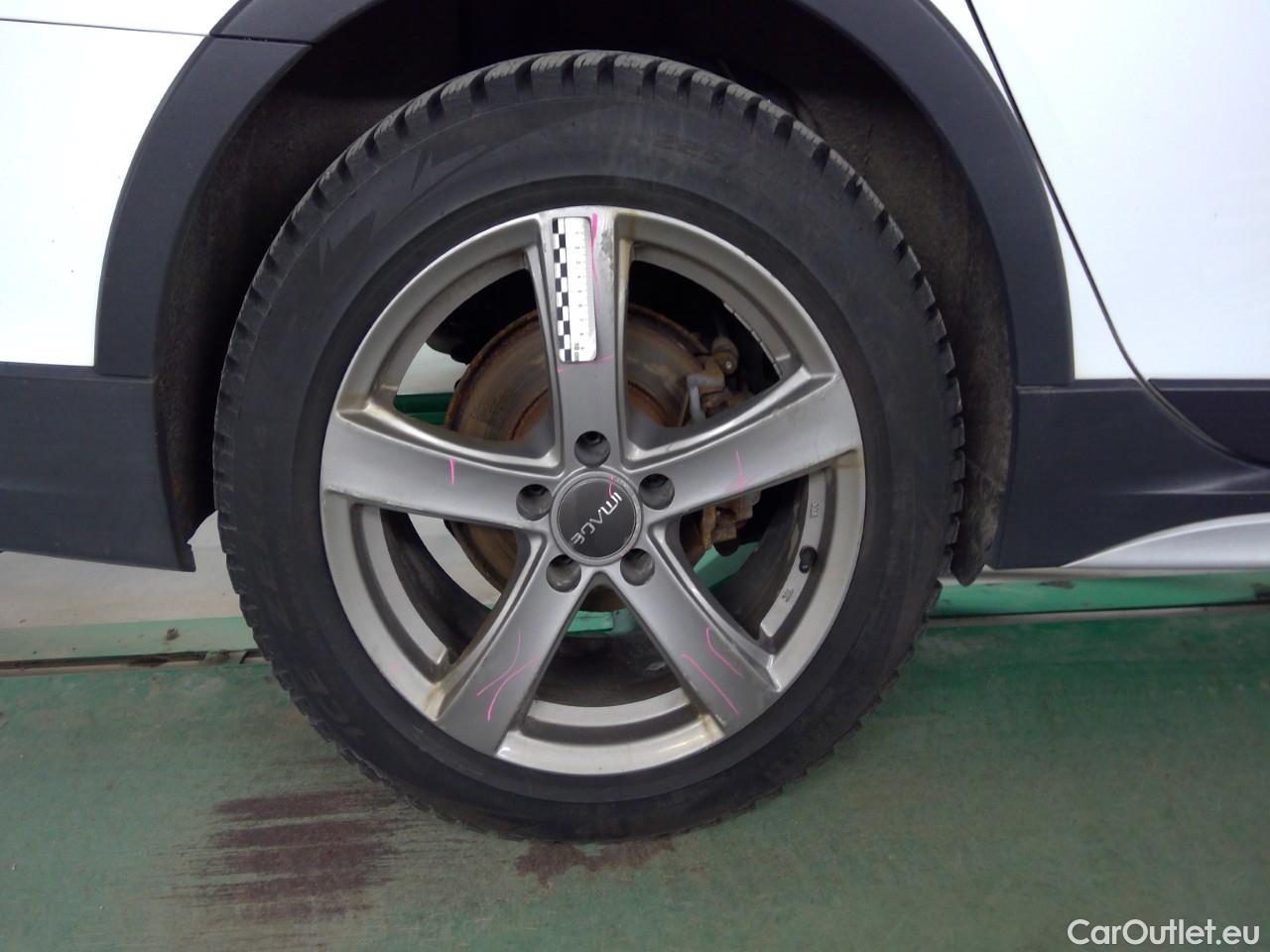  Volkswagen  Golf  Alltrack TDI 200 4x4 Aut #24