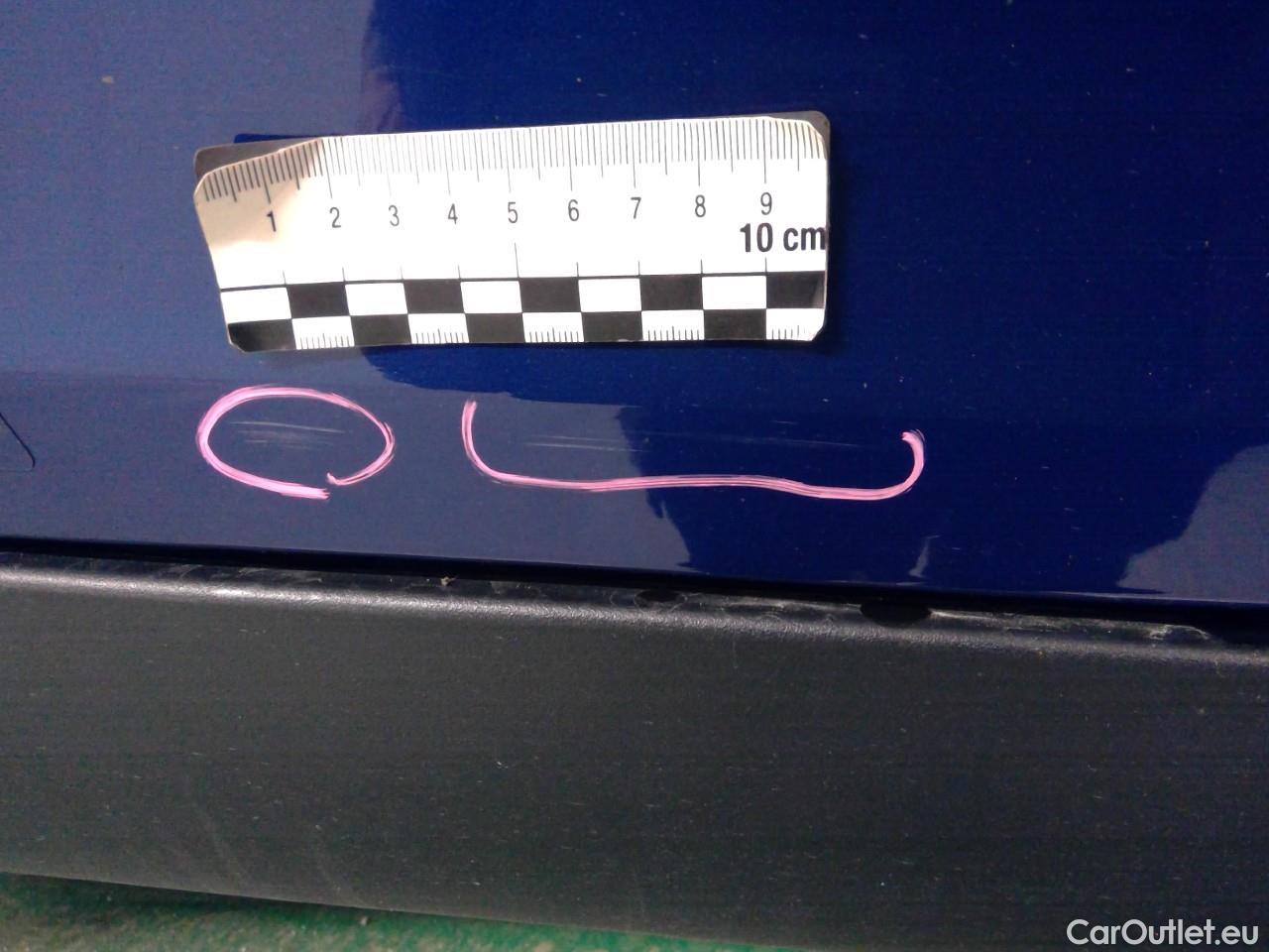  Tesla  Model Y  75kWh Long-Range AWD #20