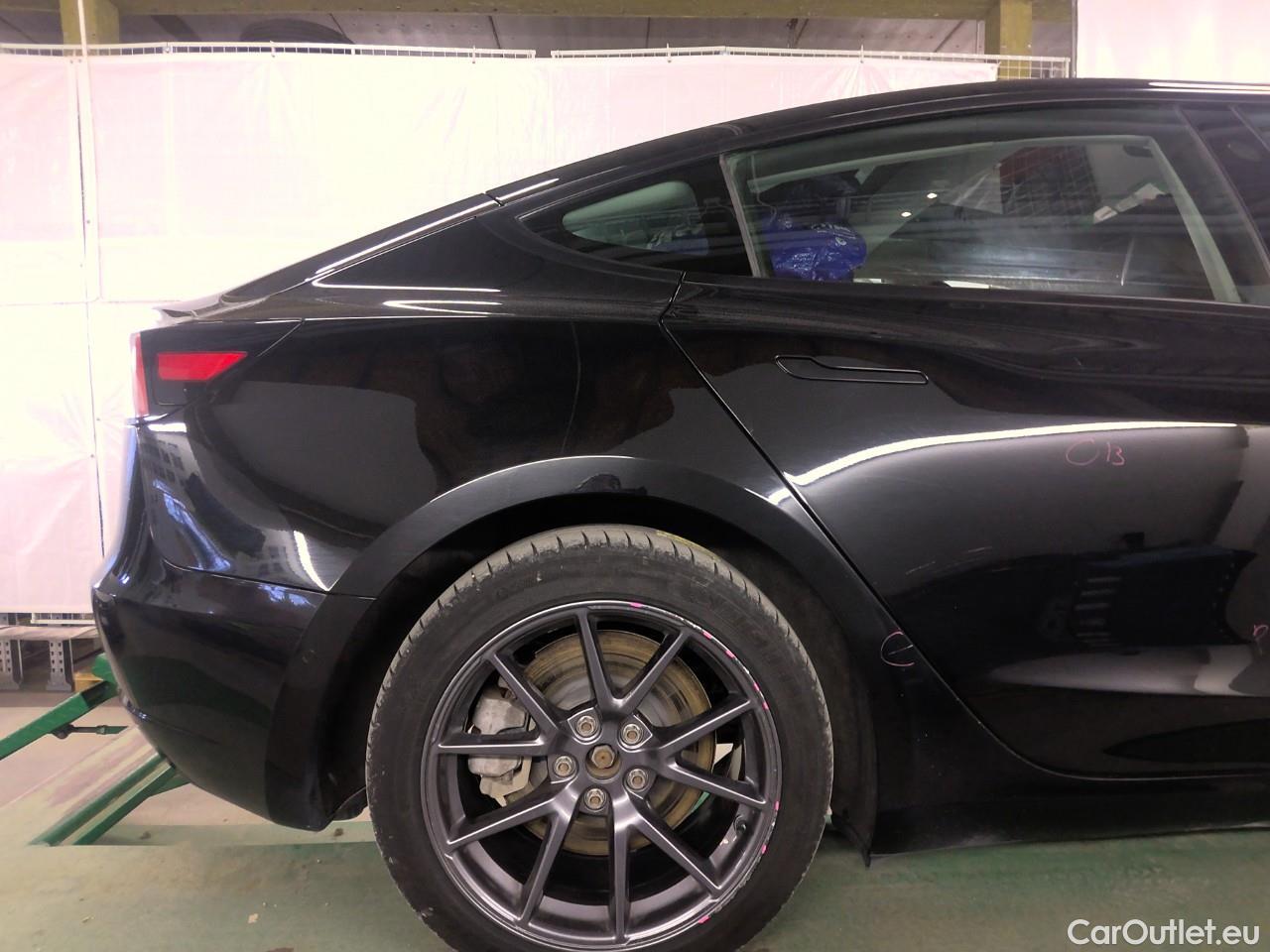  Tesla  Model 3  DualM. Long-Range AWD #10