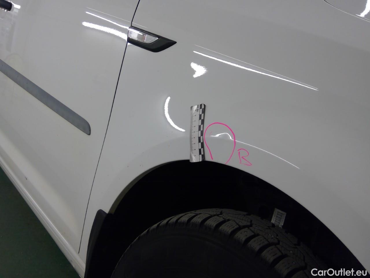  Volkswagen  Caddy  TDI 75 Maxi Aut. #16