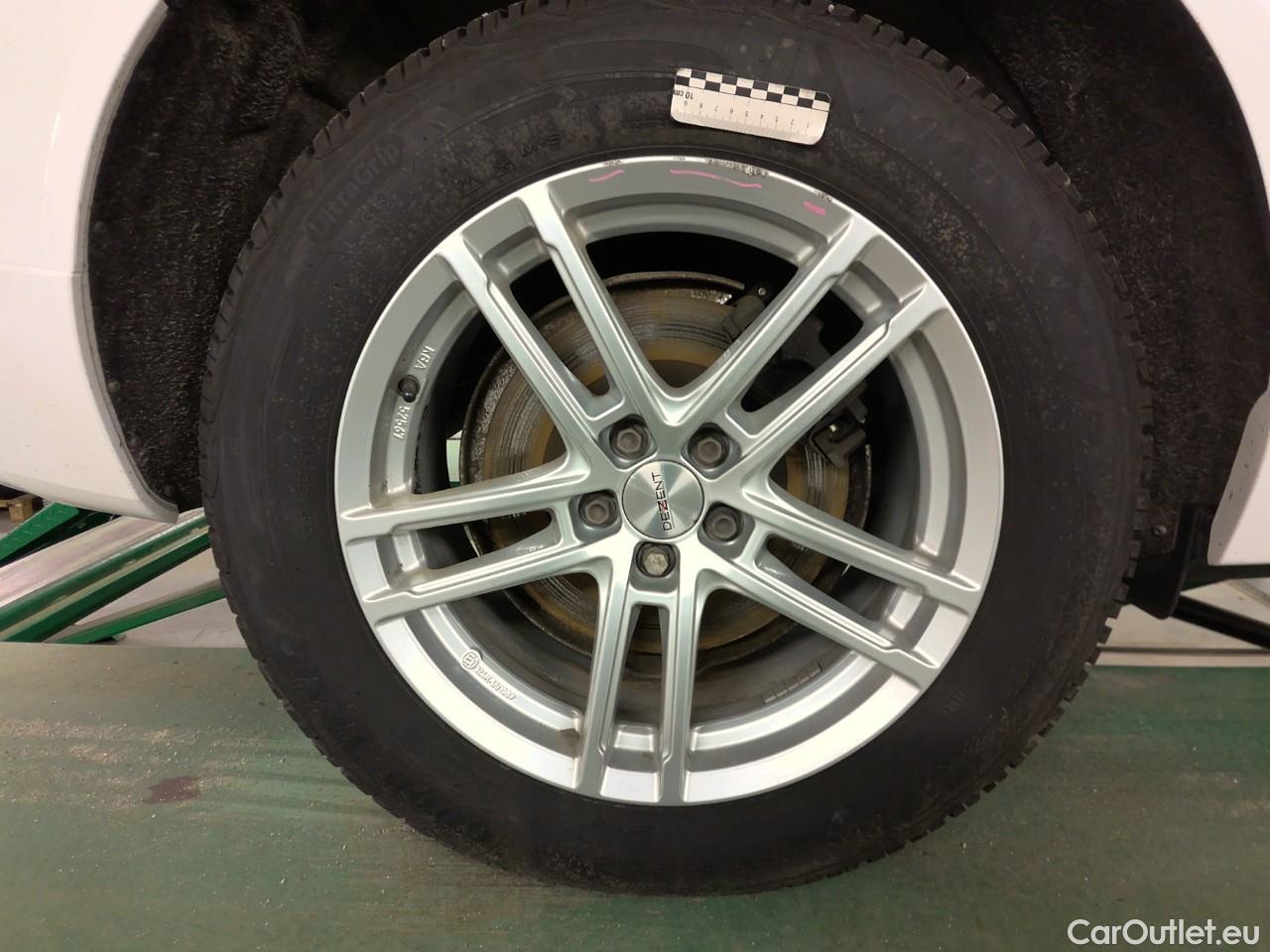  Volvo  XC60  T6 340 Ins. Expr. 4WD Aut #4