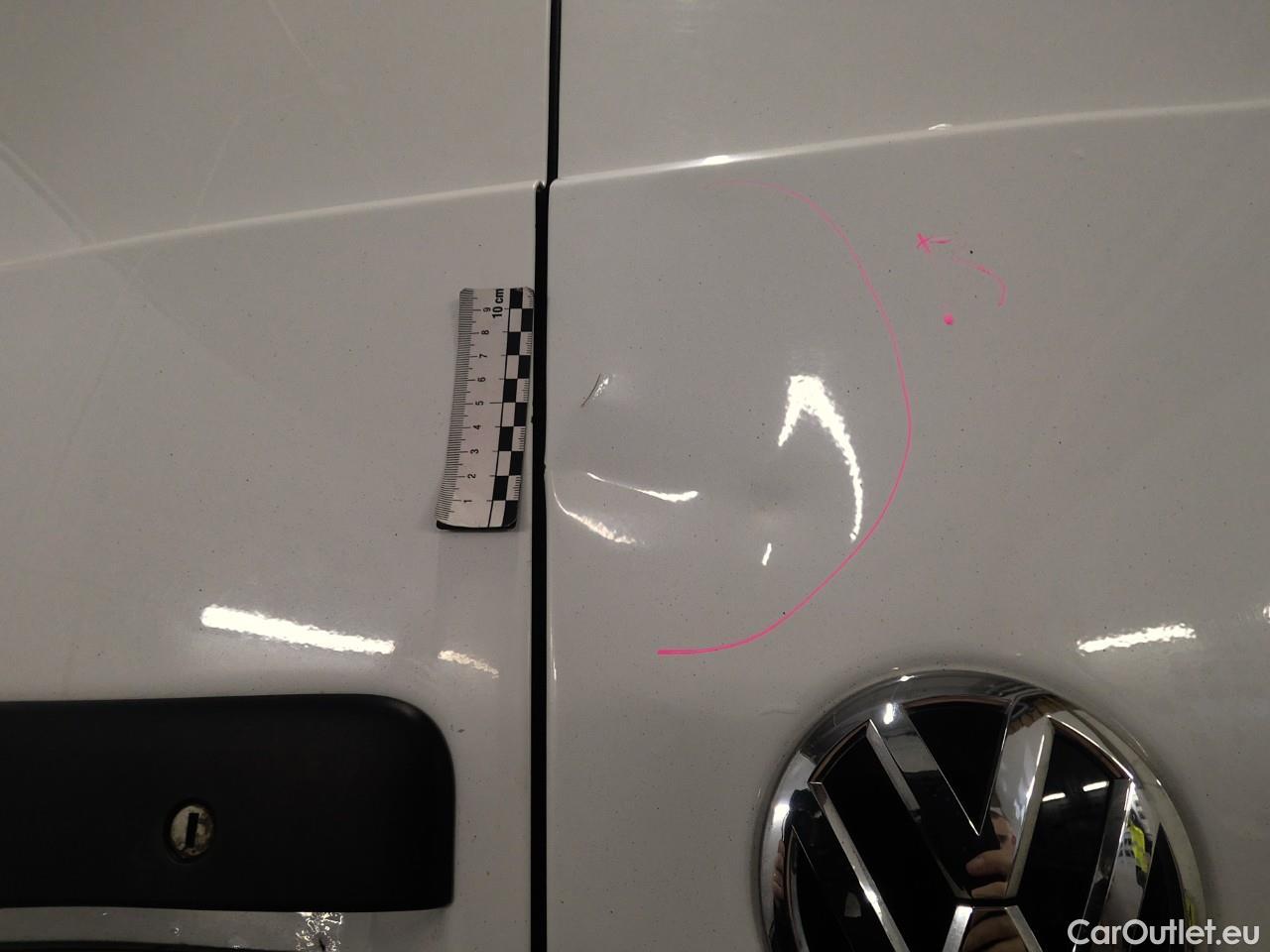  Volkswagen  Transporter T6 TDI 150 28 L2H1 A CV 4M #16