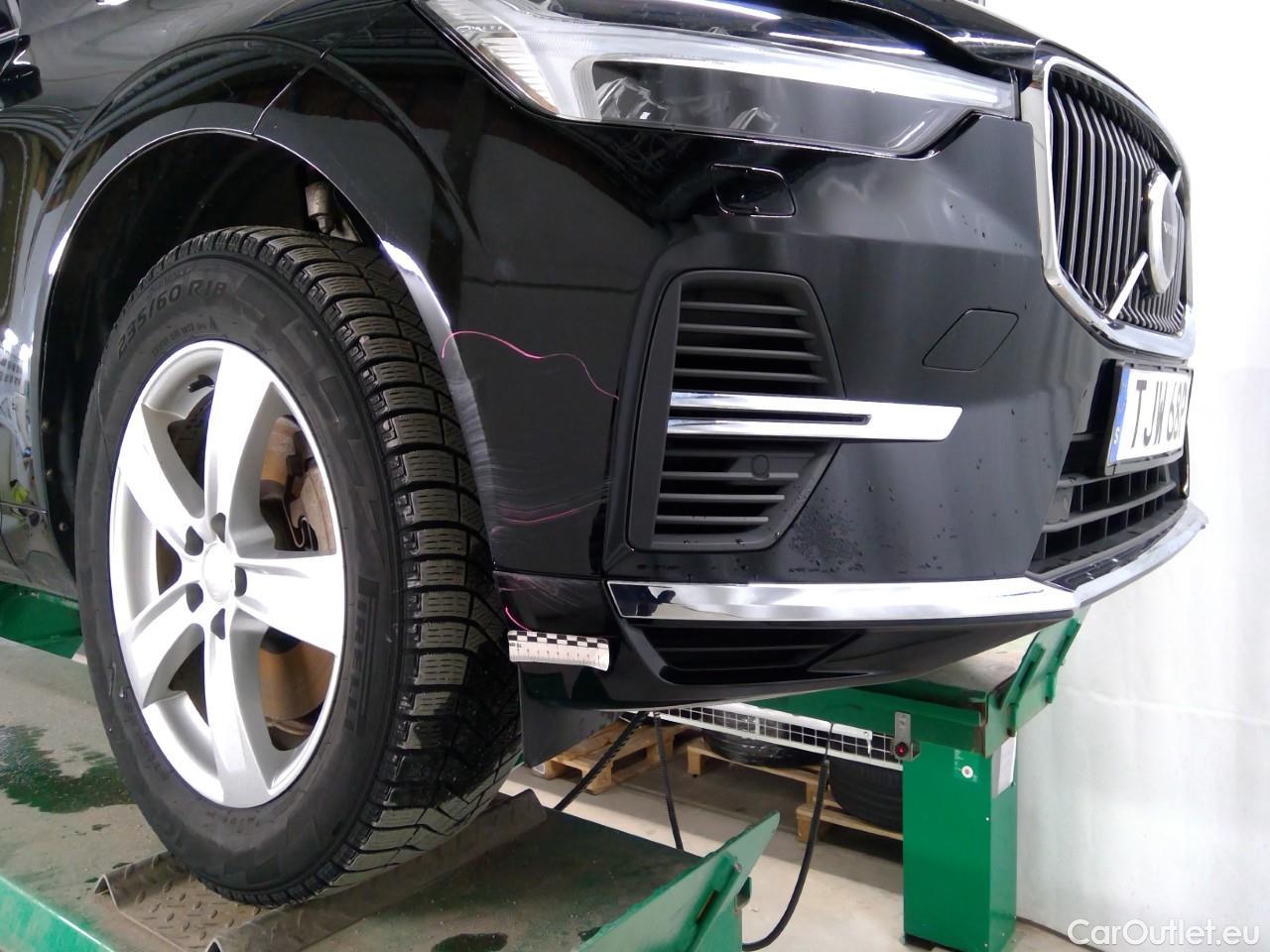  Volvo  XC60  T6 350 Ins.Rec. AWD Aut #1