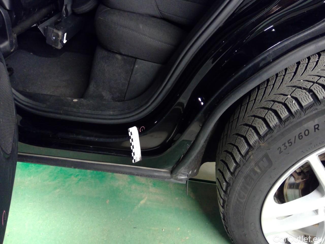  Volvo  XC60  T6 340 Ins. Expr. 4WD Aut #12