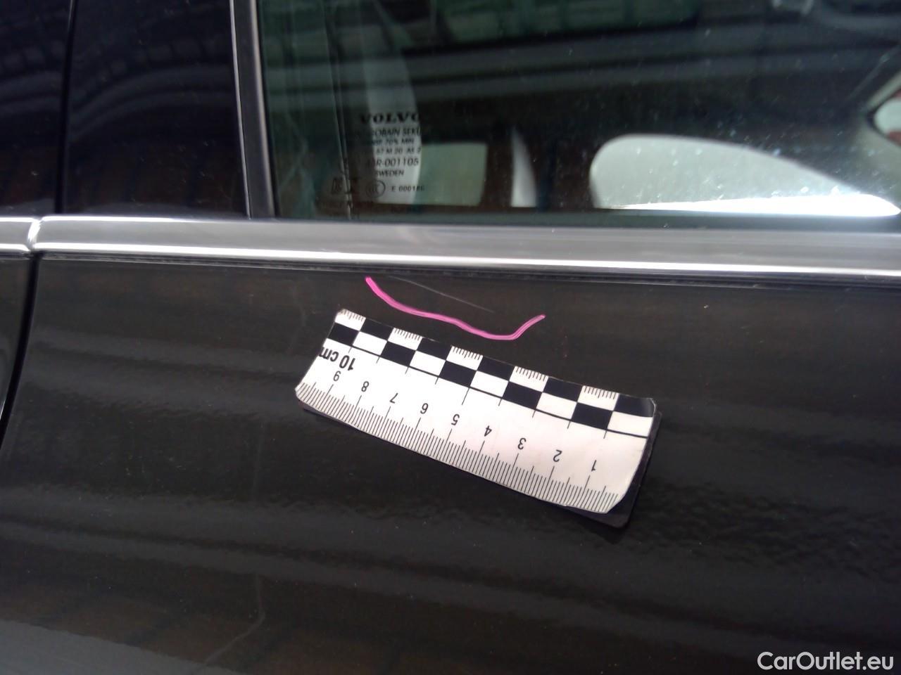  Volvo  XC60  T6 340 Ins. Rech. 4WD Aut #40