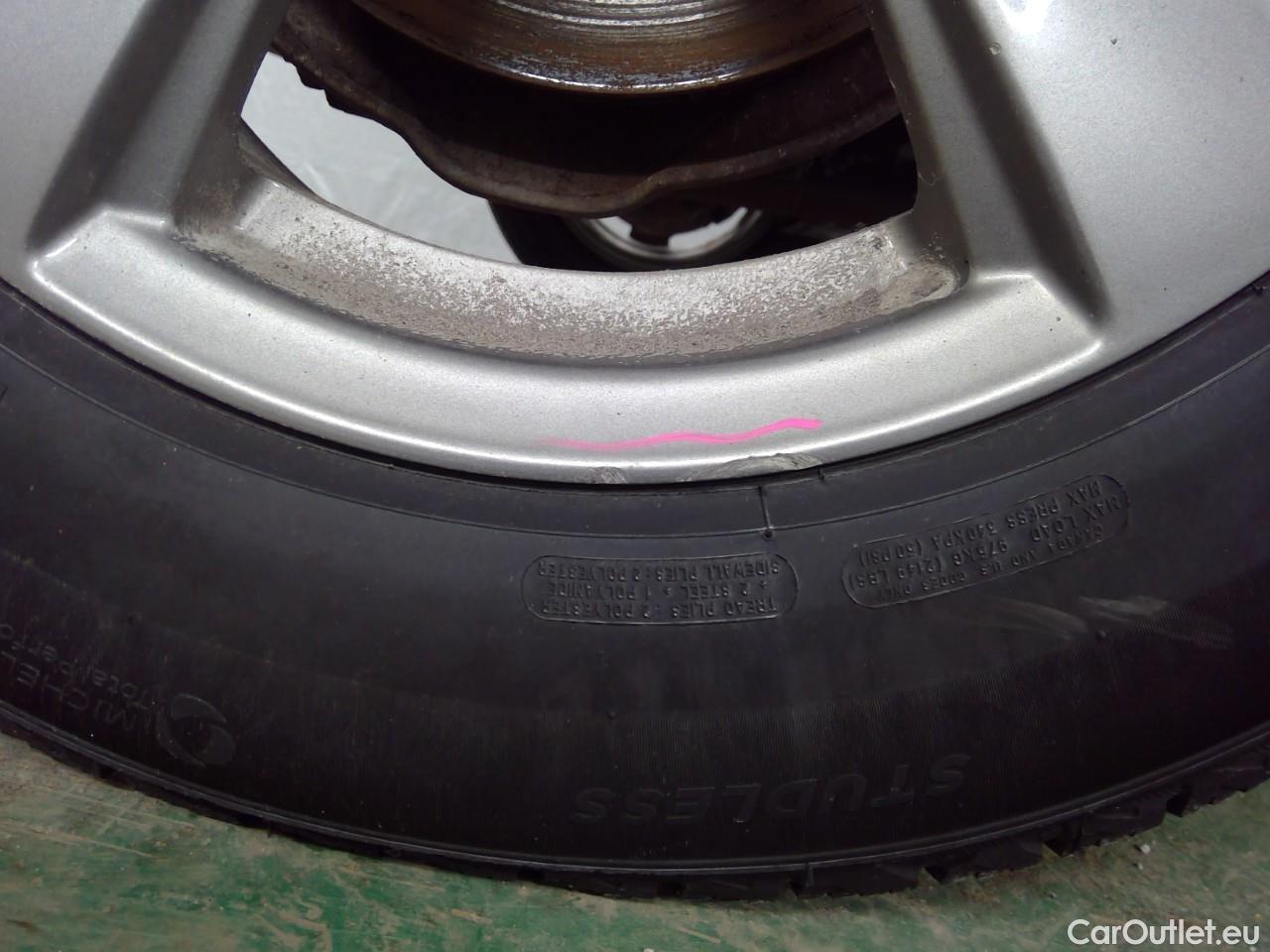  Volvo  XC60  T6 340 Ins. Rech. 4WD Aut #36