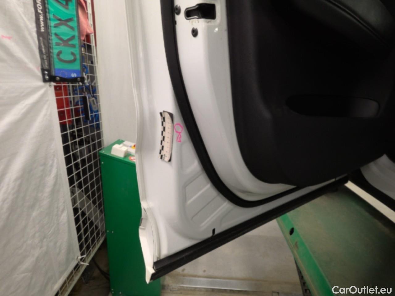  Volvo  XC60  T6 340 Ins. Expr. 4WD Aut #11