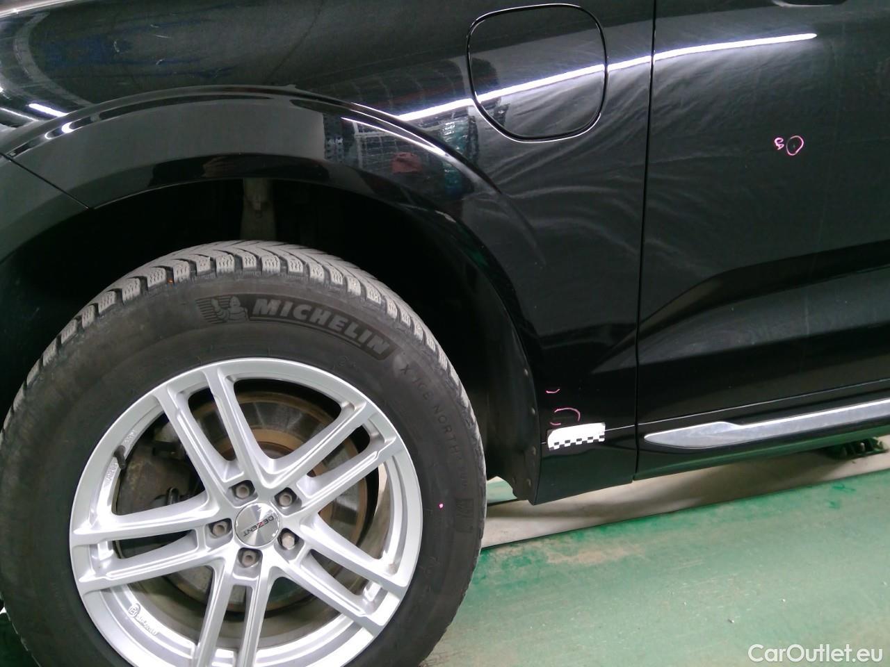  Volvo  XC60  T6 340 Ins. Expr. 4WD Aut #1