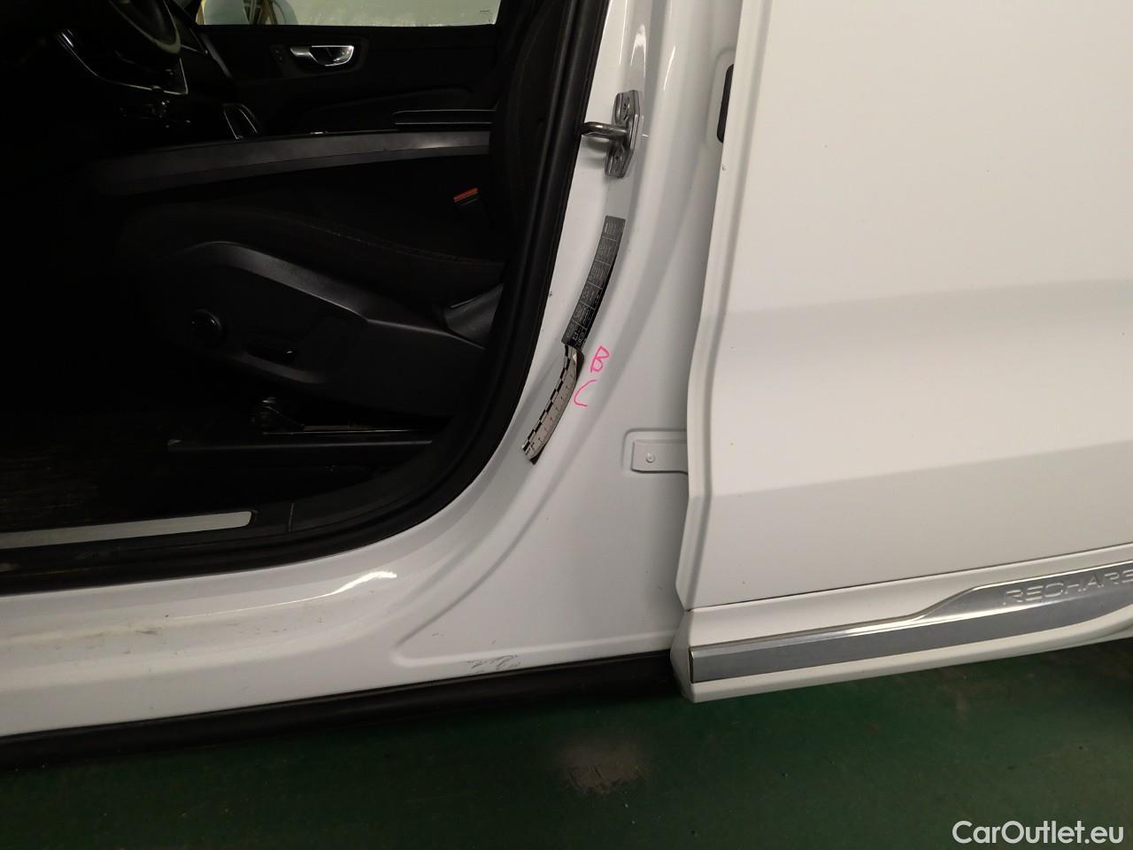  Volvo  XC60  T6 340 Ins. Expr. 4WD Aut #15