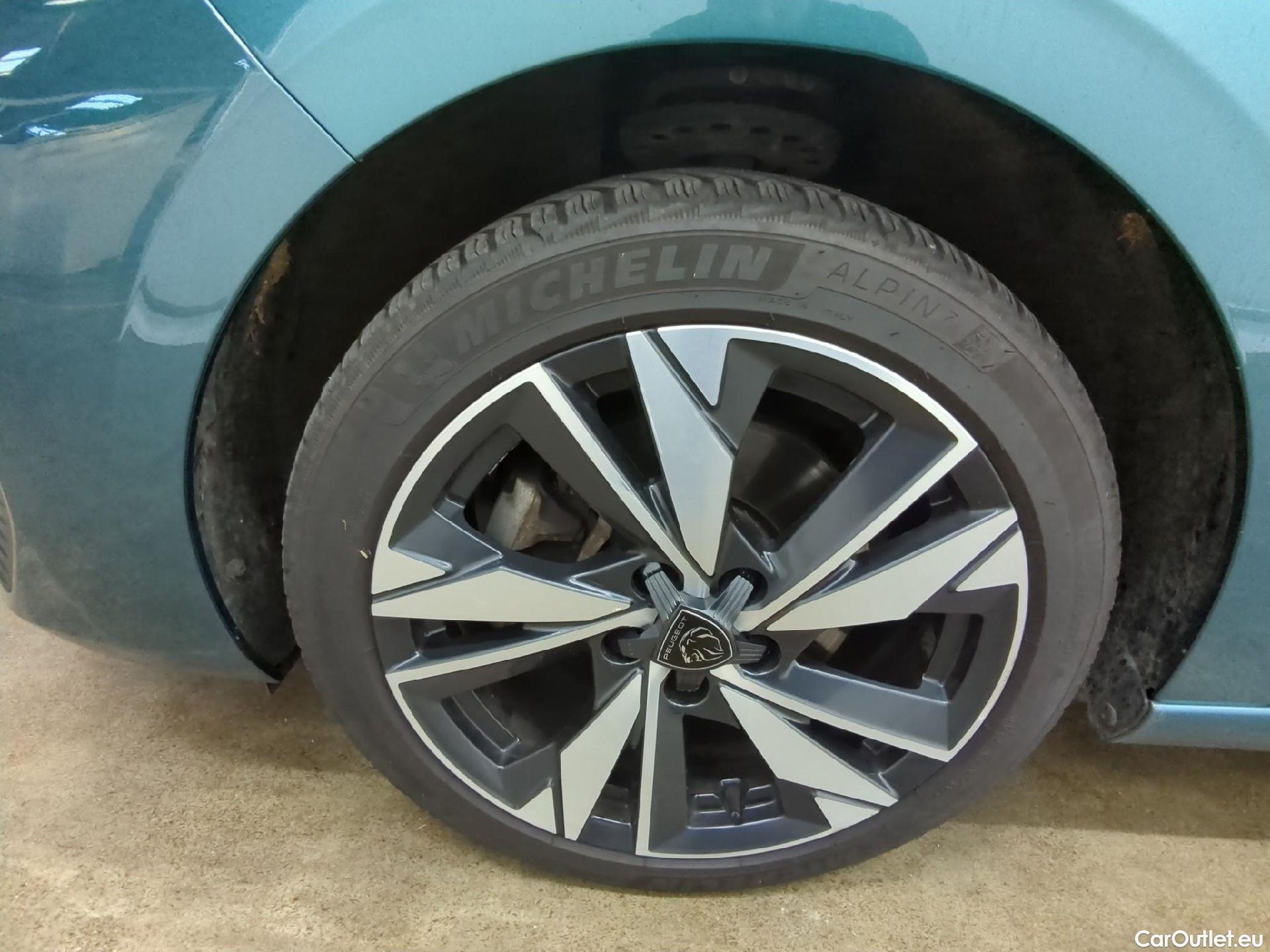  Peugeot  308 PEUGEOT  SW / 2021 / 5P / Break PureTech 130 S&S EAT 8 ALLURE #2