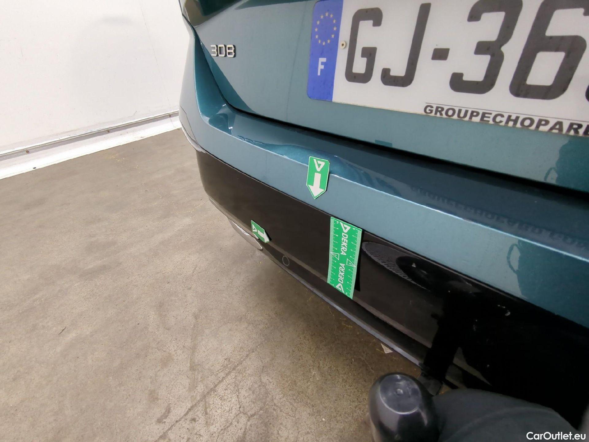  Peugeot  308 PEUGEOT  SW / 2021 / 5P / Break PureTech 130 S&S EAT 8 ALLURE #34