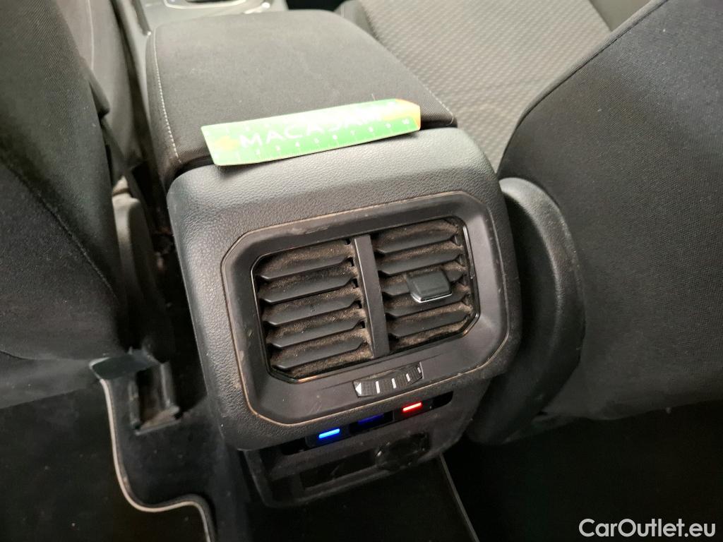  Volkswagen  Tiguan VOLKSWAGEN  Allspace / 2017 / 5P / SUV 2.0 TDI 150 DSG7 Confortline Business #5