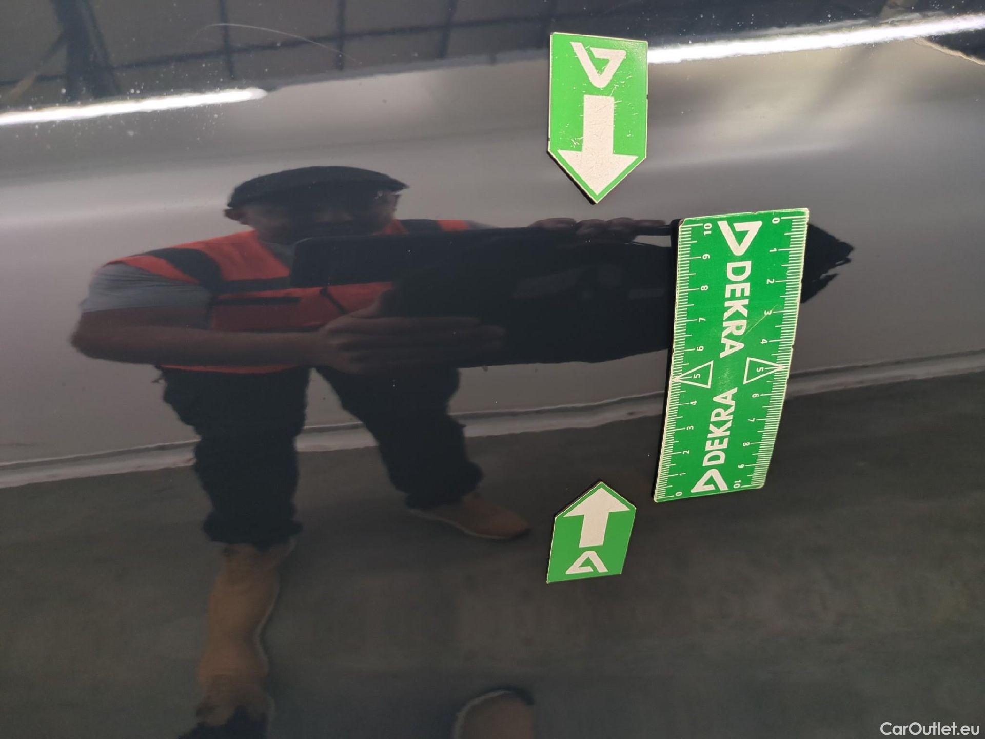  Renault  Captur  II Business 1.6 E-TECH Hybrid 145CV BVA6 E6d #21