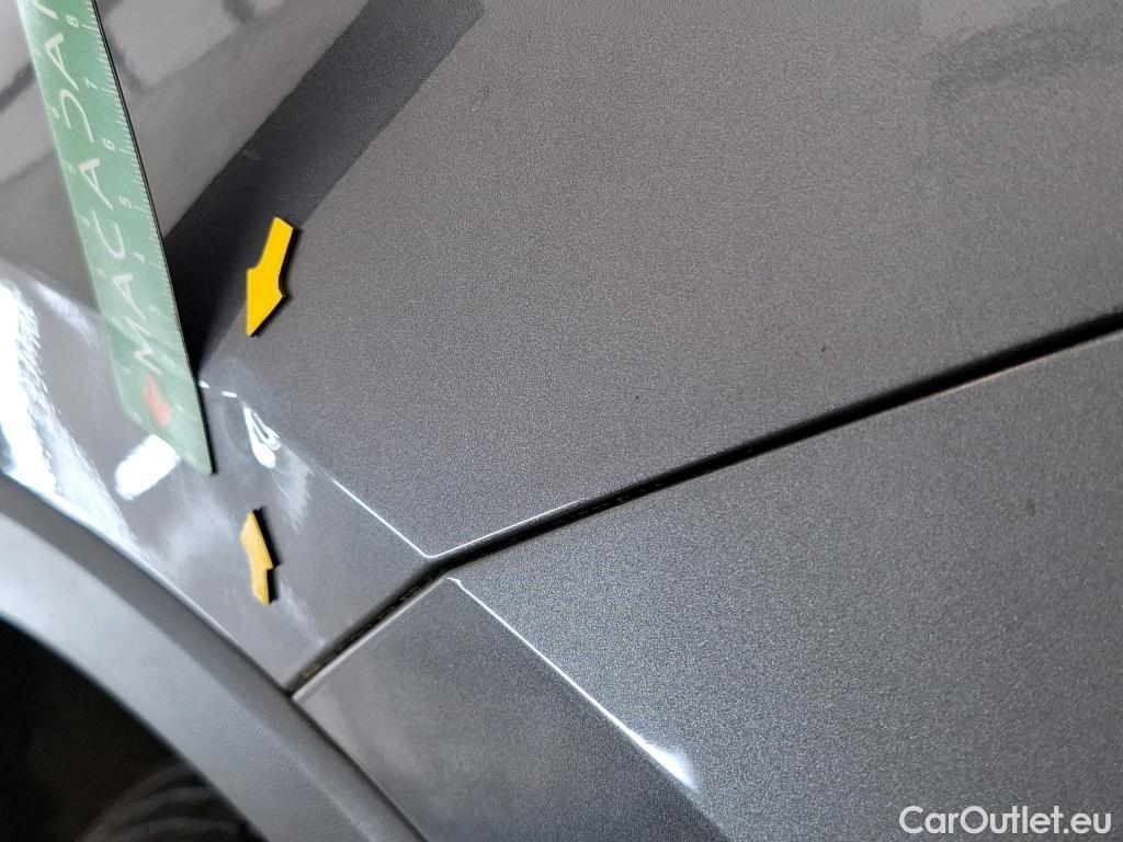  Volkswagen  Tiguan VOLKSWAGEN  Allspace / 2017 / 5P / SUV 2.0 TDI 150 DSG7 Confortline Business #2