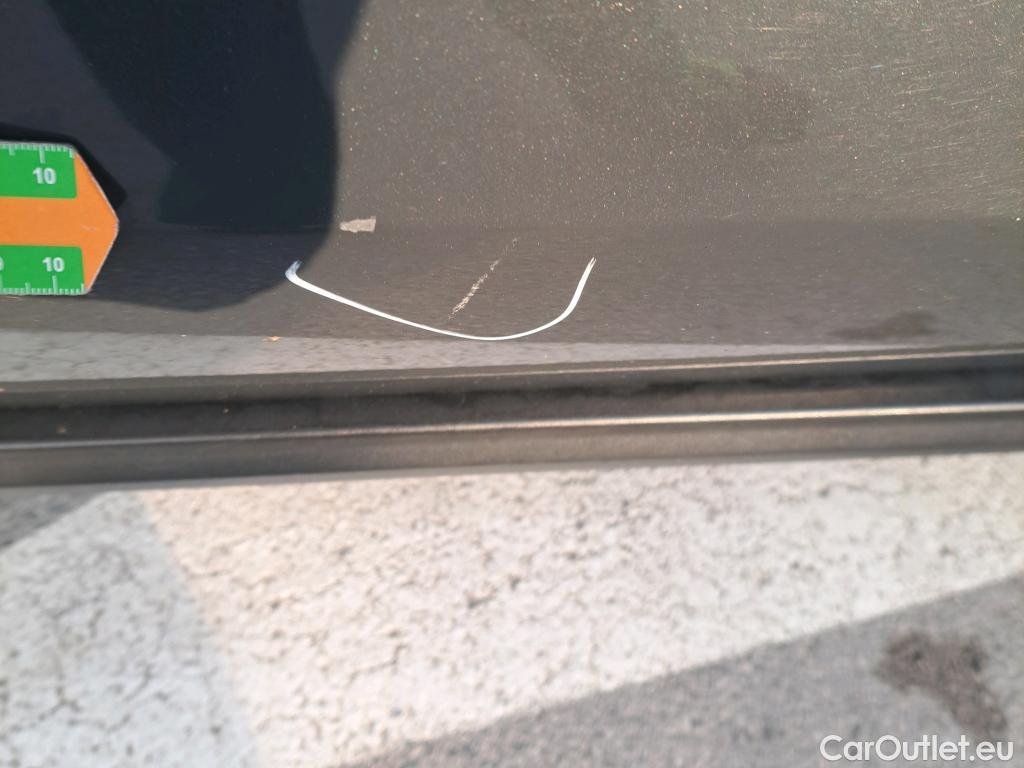  KIA  Sportage KIA  1.6MHEV Drive 100kW(136CV) 4x2(Crist Tintados)(CX) #6