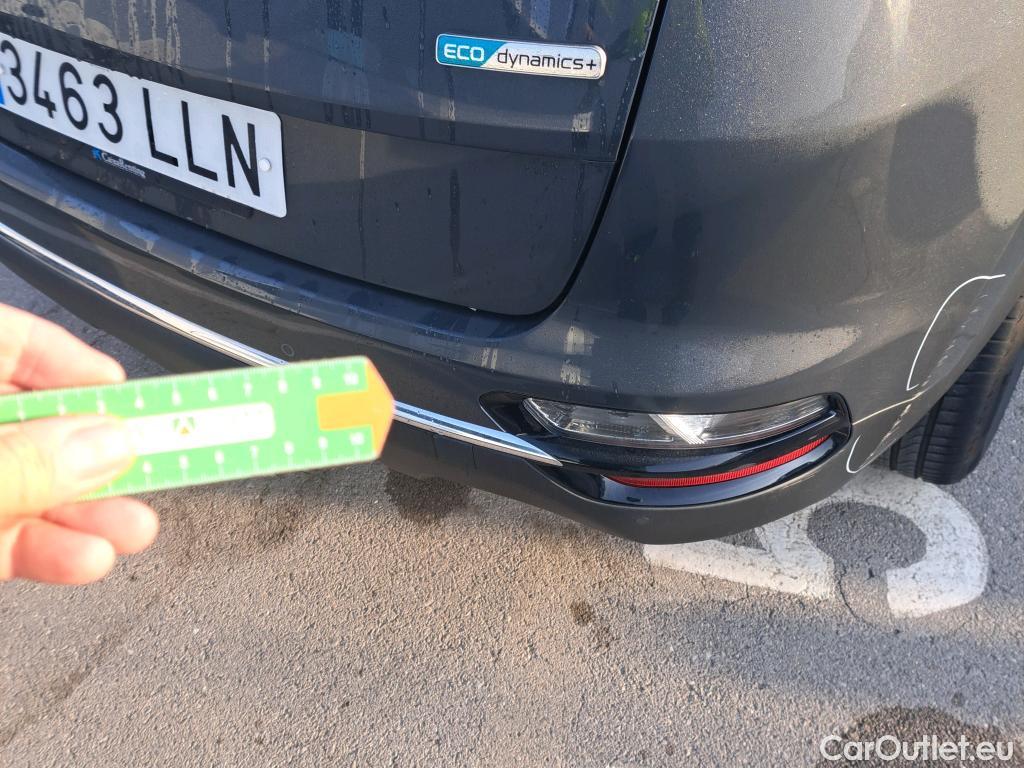  KIA  Sportage KIA  1.6MHEV Drive 100kW(136CV) 4x2(Crist Tintados)(CX) #24