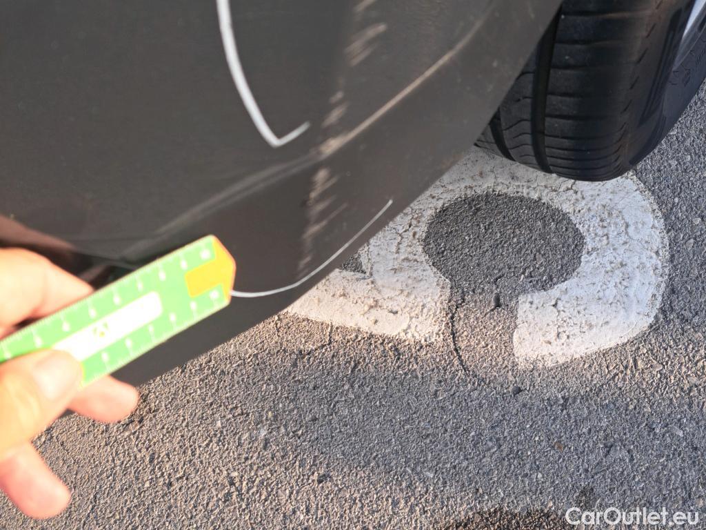  KIA  Sportage KIA  1.6MHEV Drive 100kW(136CV) 4x2(Crist Tintados)(CX) #12