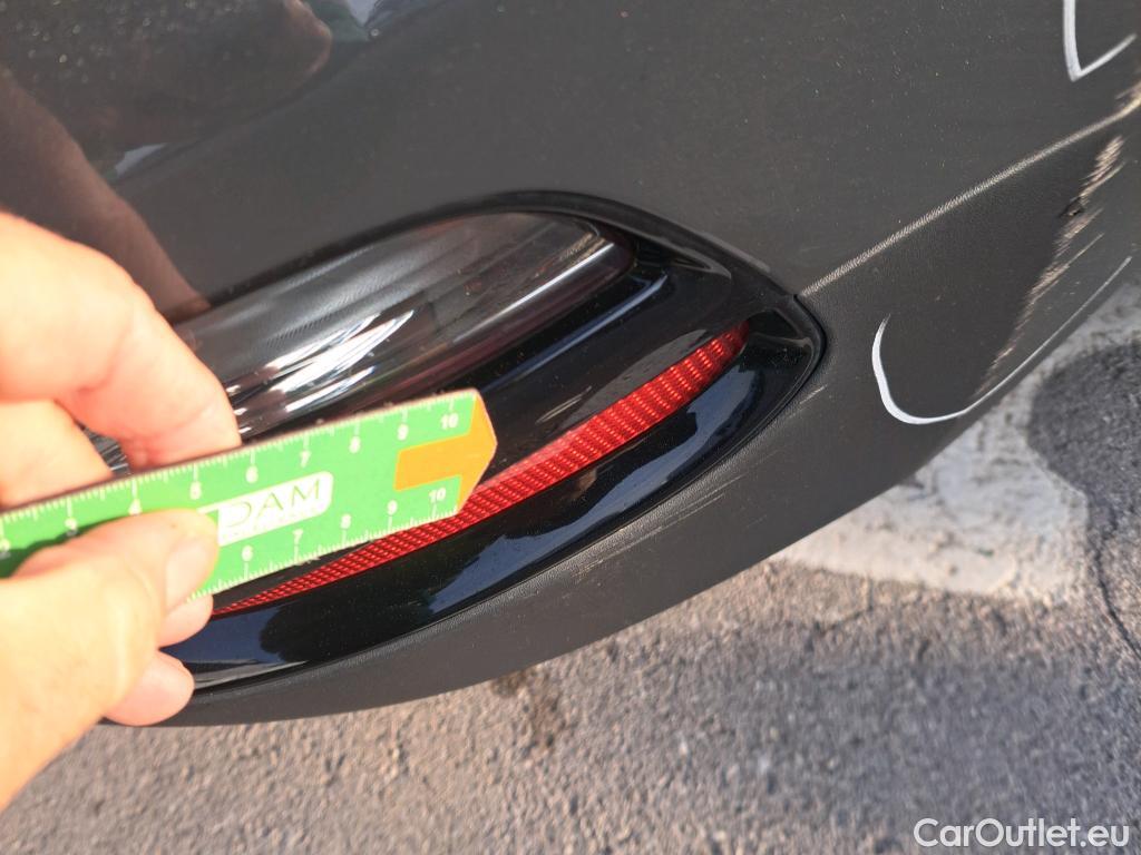  KIA  Sportage KIA  1.6MHEV Drive 100kW(136CV) 4x2(Crist Tintados)(CX) #25