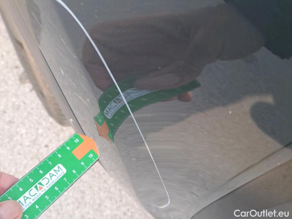  KIA  Sportage KIA  1.6MHEV Drive 100kW(136CV) 4x2(Crist Tintados)(CX) #17