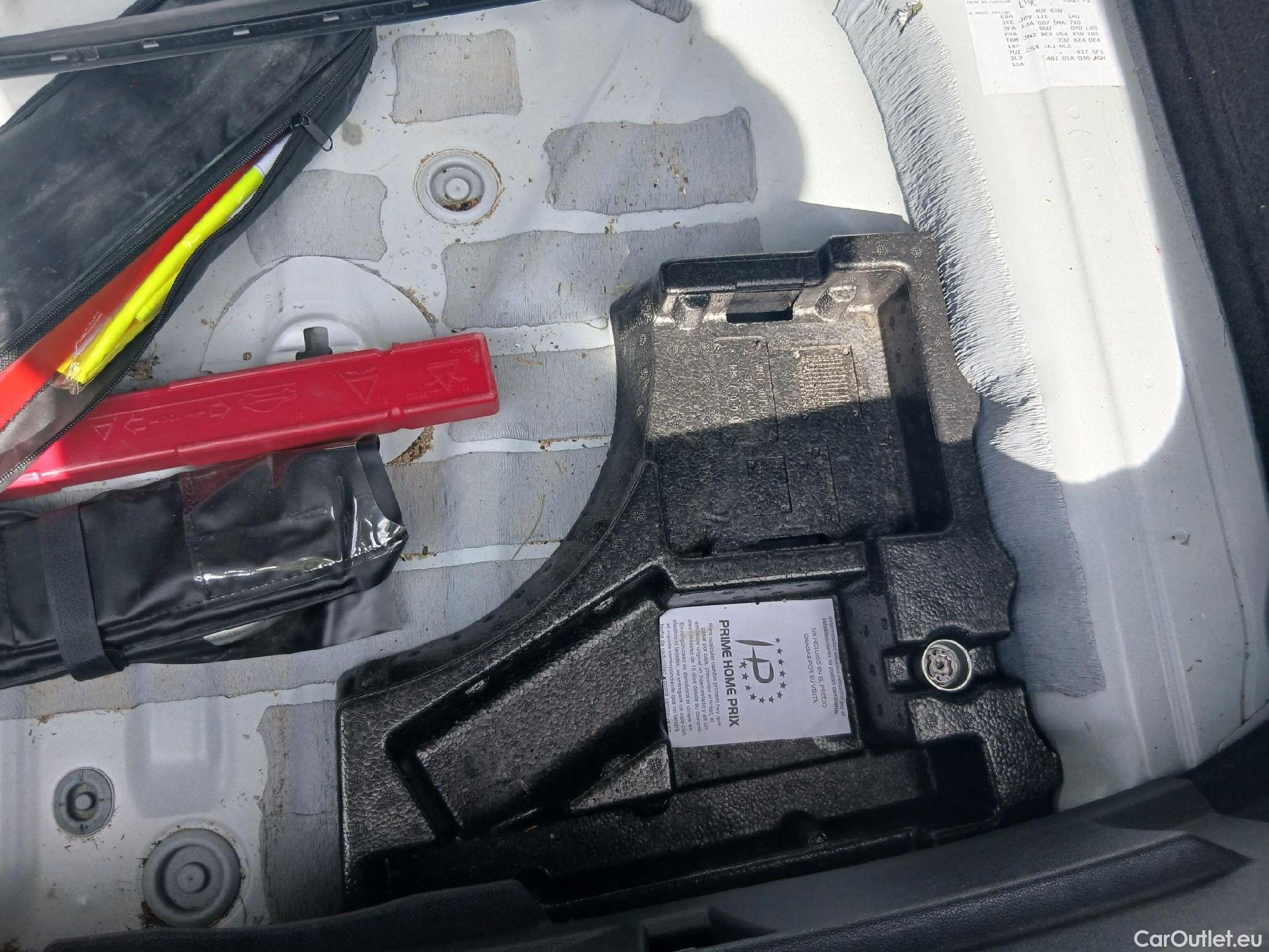  Audi  A3 AUDI  / 2020 / 5P / berlina con portón Sportback 30 TDI 85kW (116CV) #17