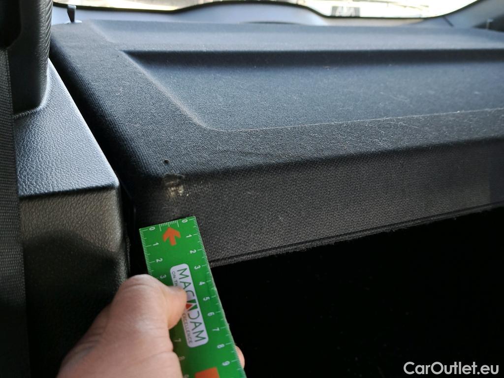  Alfa Romeo  TONALE Alfa Romeo  / 2022 / 5P / todoterreno 1.5 MHEV GASOLINA 130 CV SPRINT FWD #13