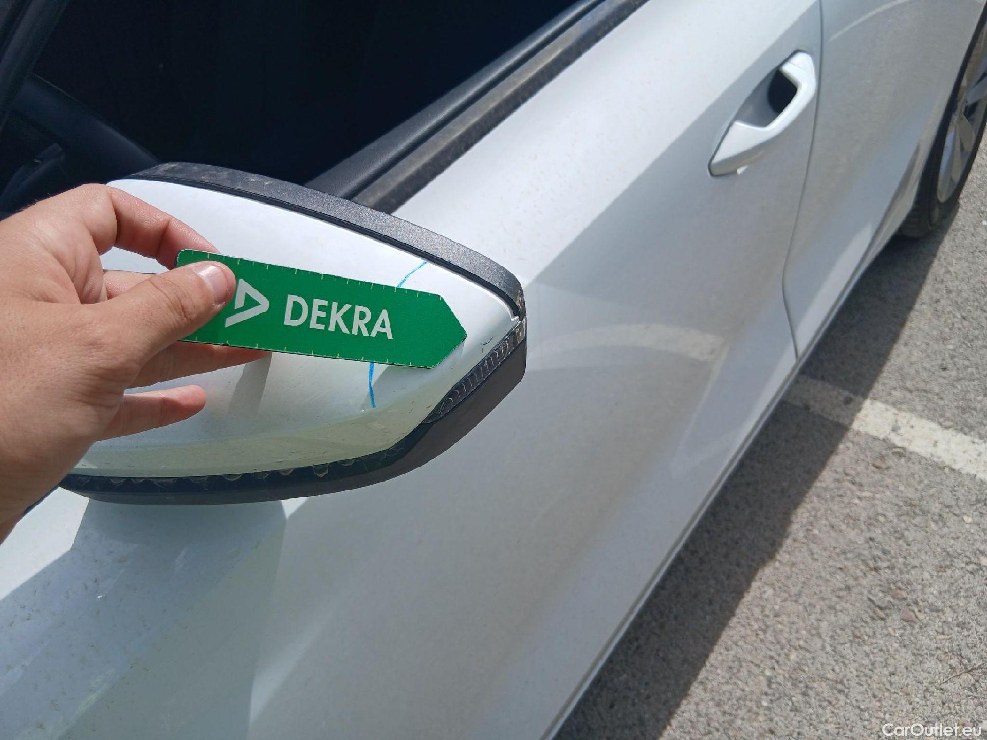  Audi  A3 AUDI  / 2020 / 5P / berlina con portón Sportback 30 TDI 85kW (116CV) #7