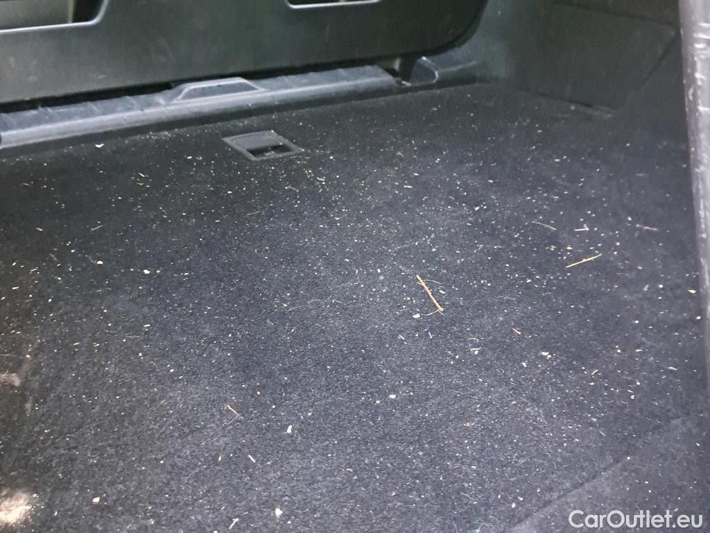  Alfa Romeo  TONALE Alfa Romeo  / 2022 / 5P / todoterreno 1.5 MHEV GASOLINA 130 CV SPRINT FWD #17