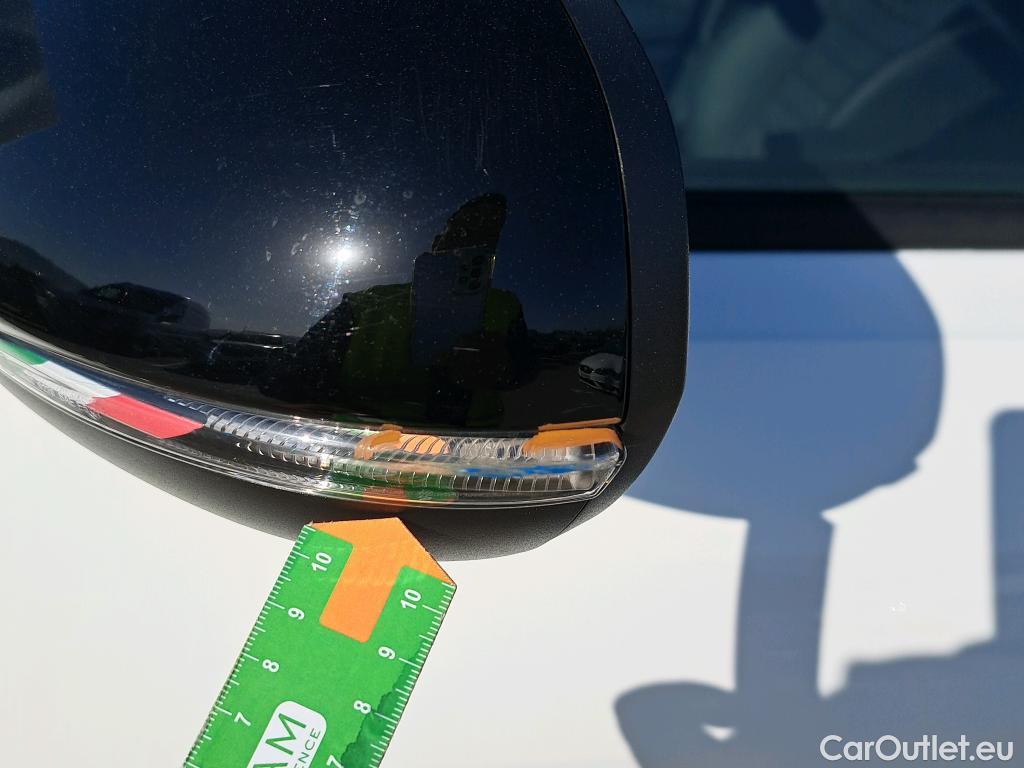  Alfa Romeo  TONALE Alfa Romeo  / 2022 / 5P / todoterreno 1.5 MHEV GASOLINA 130 CV SPRINT FWD #24