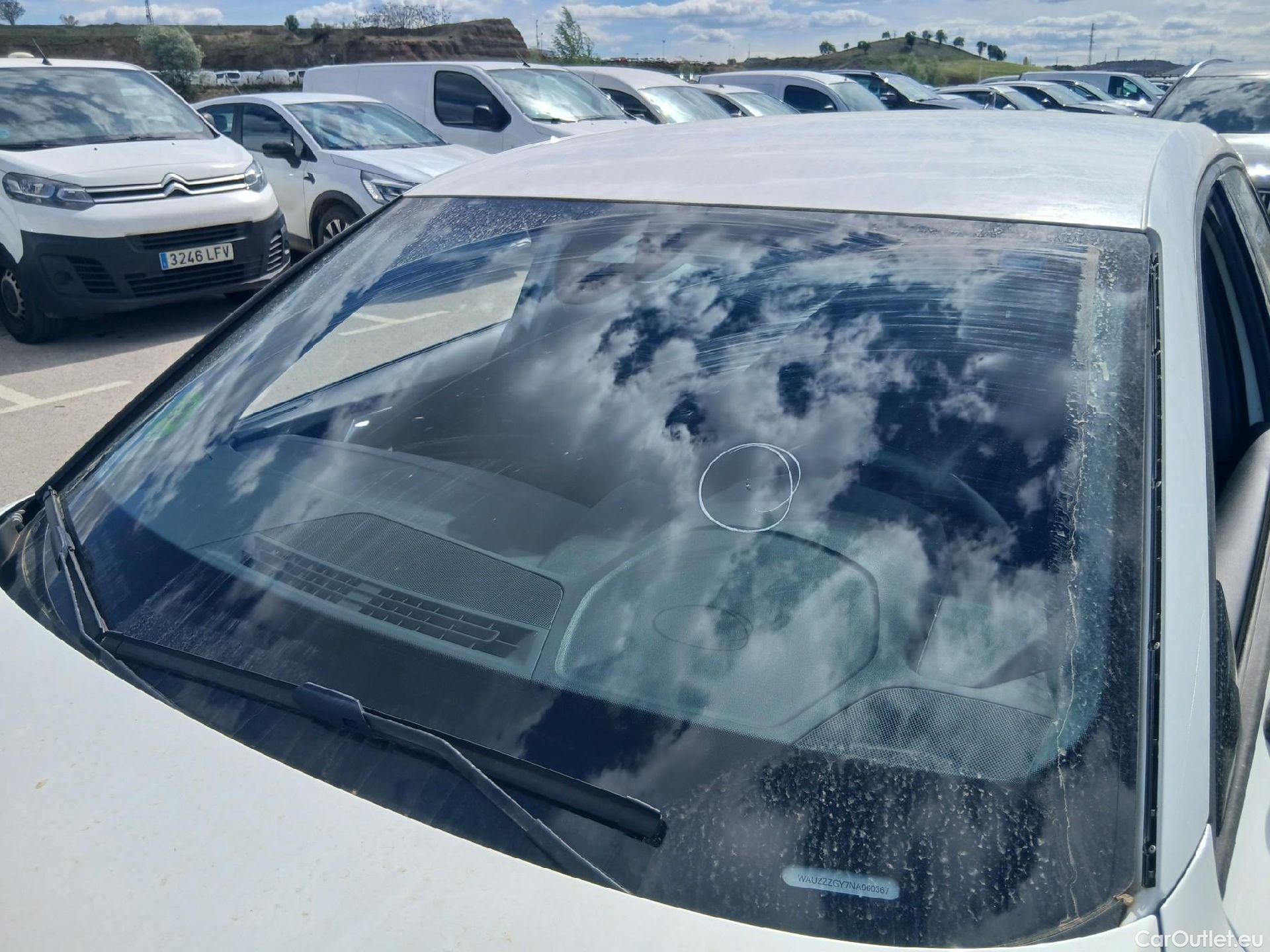  Audi  A3 AUDI  / 2020 / 5P / berlina con portón Sportback 30 TDI 85kW (116CV) #5