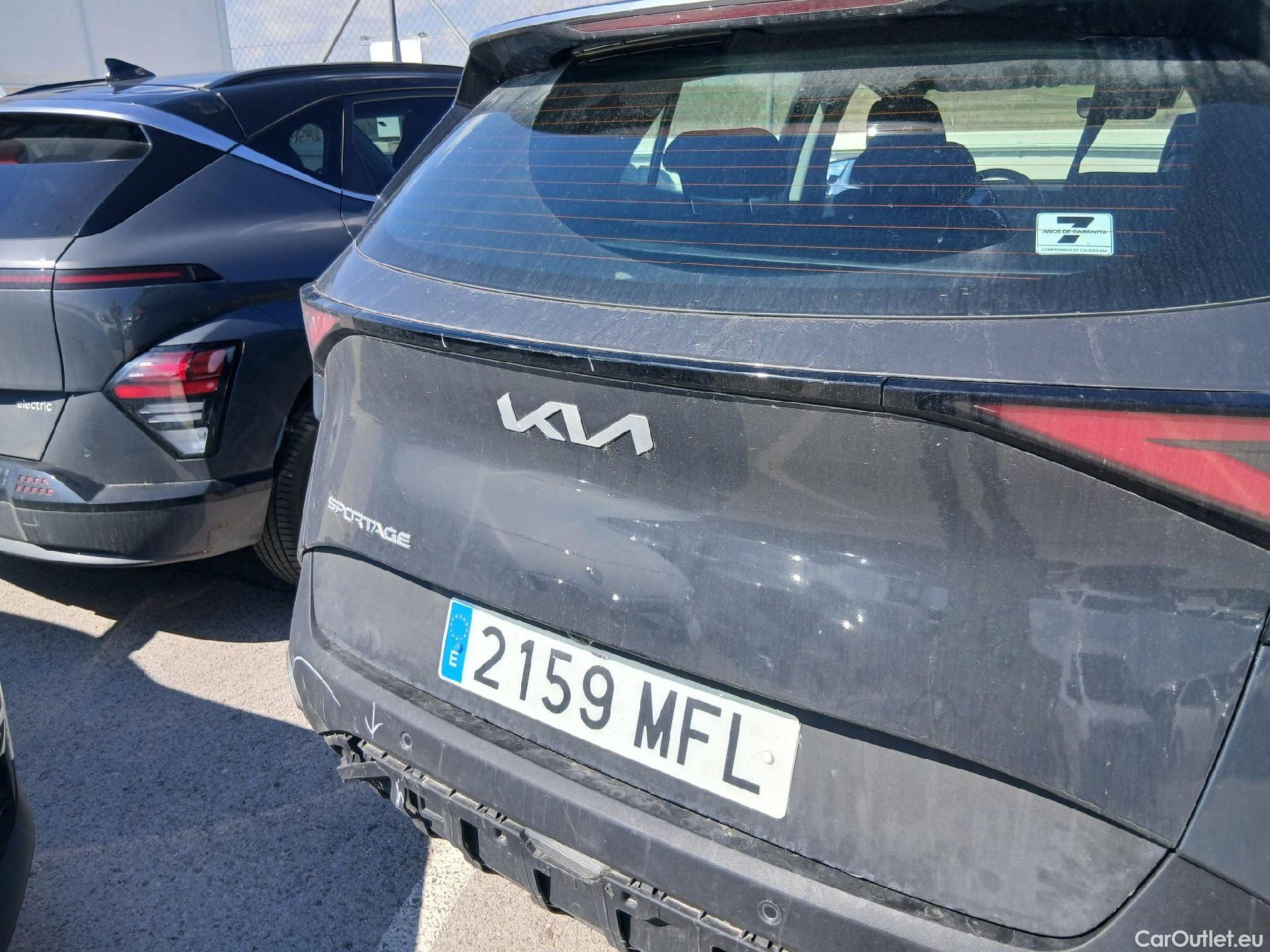  KIA  Sportage KIA  / 2022 / 5P / todoterreno 1.6 CRDi MHEV 100kW (136CV) Drive 4X2 #17