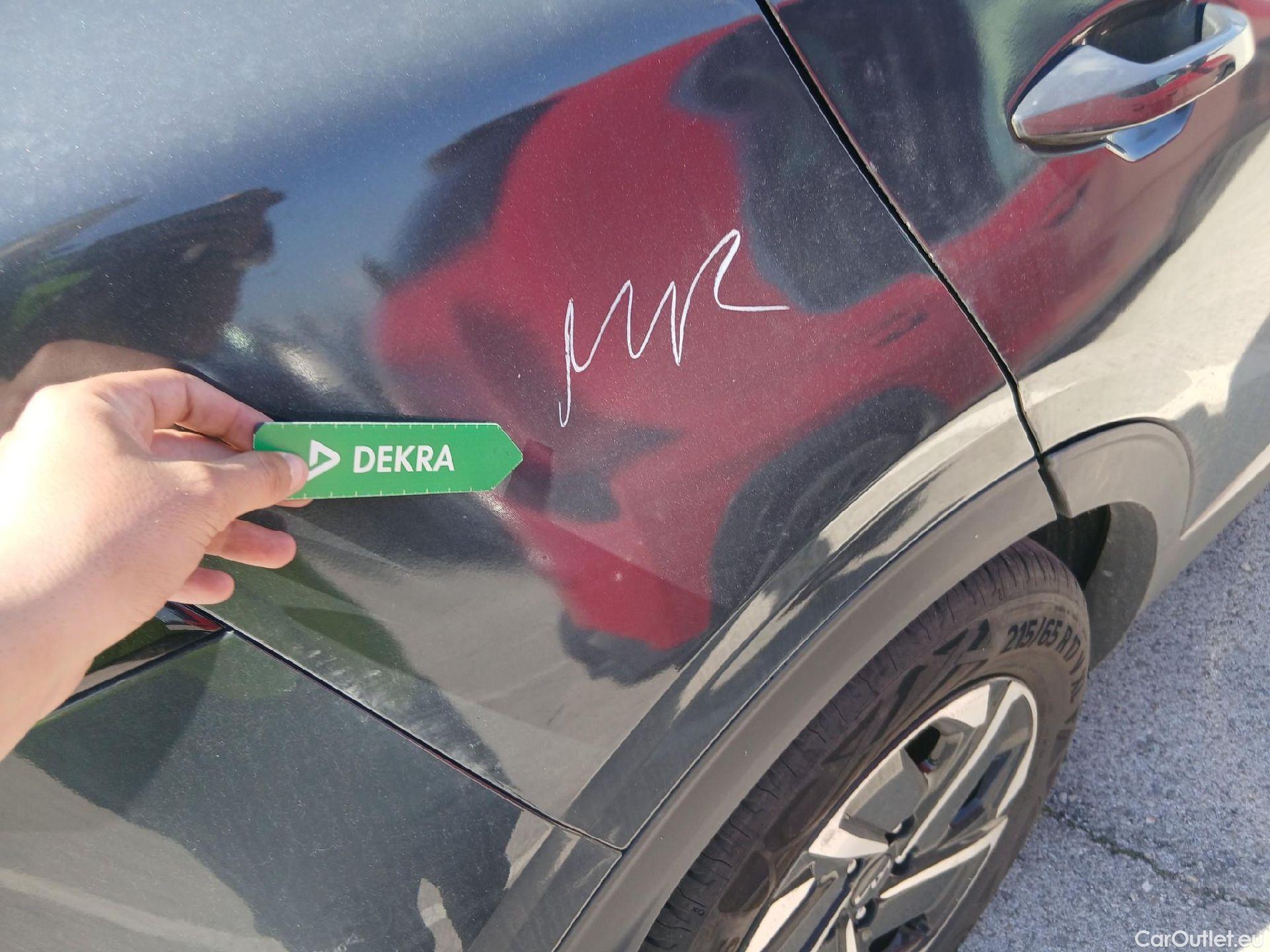  KIA  Sportage KIA  / 2022 / 5P / todoterreno 1.6 CRDi MHEV 100kW (136CV) Drive 4X2 #20