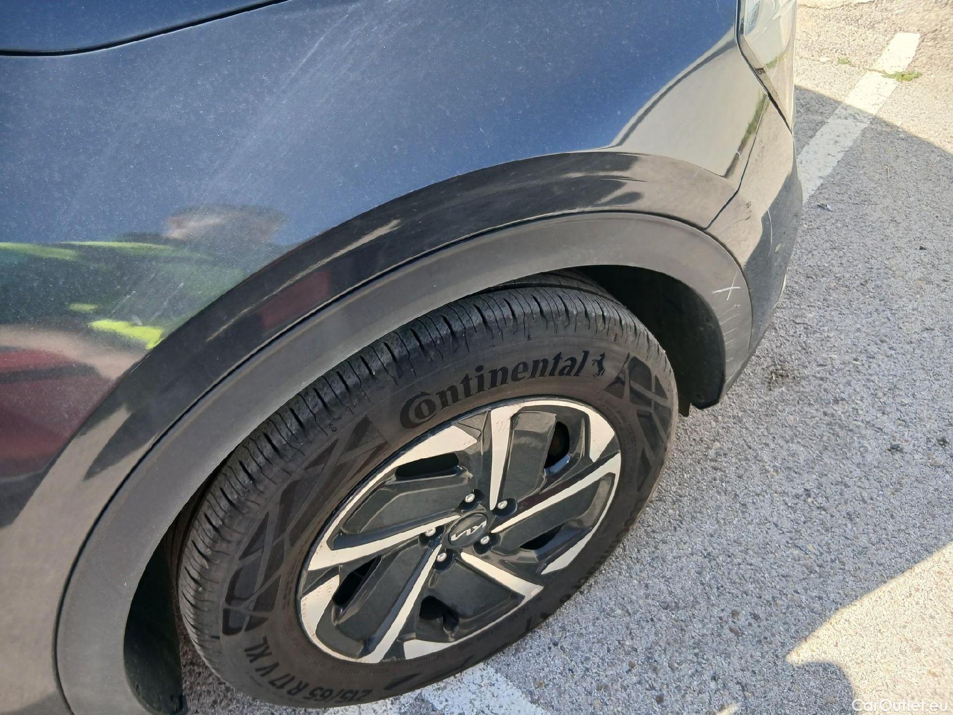  KIA  Sportage KIA  / 2022 / 5P / todoterreno 1.6 CRDi MHEV 100kW (136CV) Drive 4X2 #30