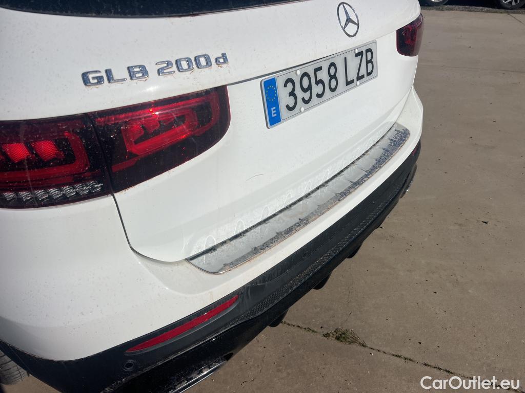  Mercedes  GLB MERCEDES-BENZ  / 2019 / 5P / todoterreno 2.0  200 D DCT 110KW (150CV) #3