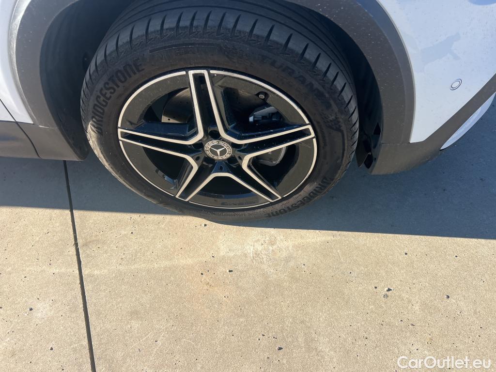  Mercedes  GLB MERCEDES-BENZ  / 2019 / 5P / todoterreno 2.0  200 D DCT 110KW (150CV) #5