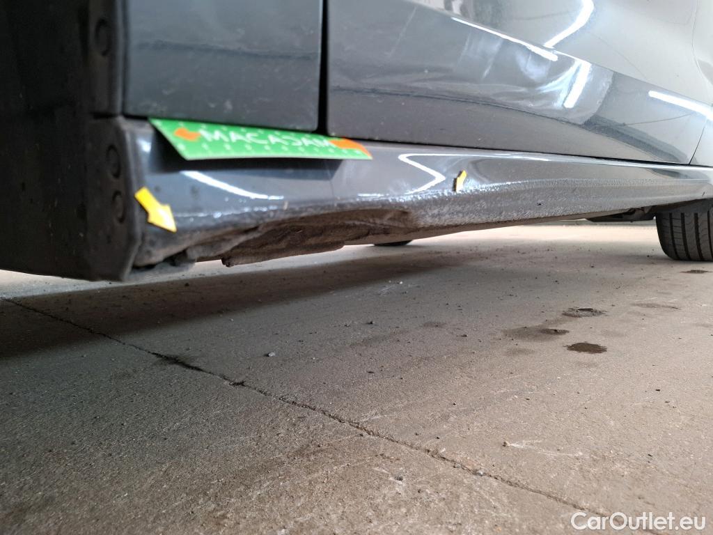  Audi  A3  Berline 30 TDI Business Line 2.0 TDI 115CV BVA7 E6d #8