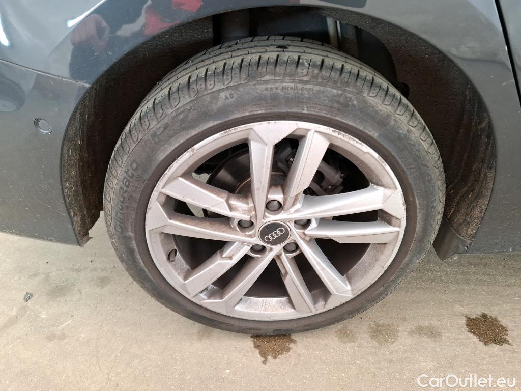  Audi  A3  Berline 30 TDI Business Line 2.0 TDI 115CV BVA7 E6d #29