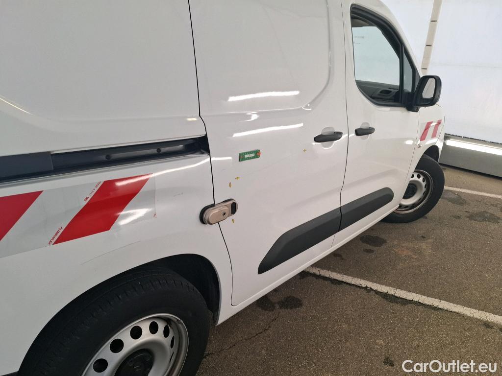 Citroen  Berlingo  Fourgon Worker M 1000 1.2 PureTech 130CV BVA8 E6d #17
