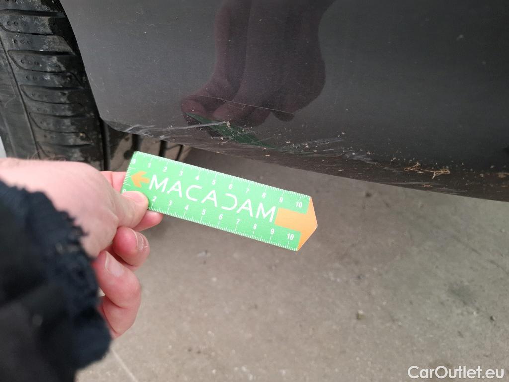  Audi  A3  Berline 30 TDI Business Line 2.0 TDI 115CV BVA7 E6d #19