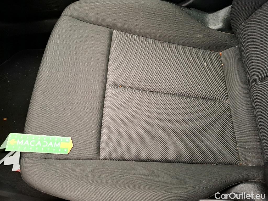  Audi  A3  Berline 30 TDI Business Line 2.0 TDI 115CV BVA7 E6d #51