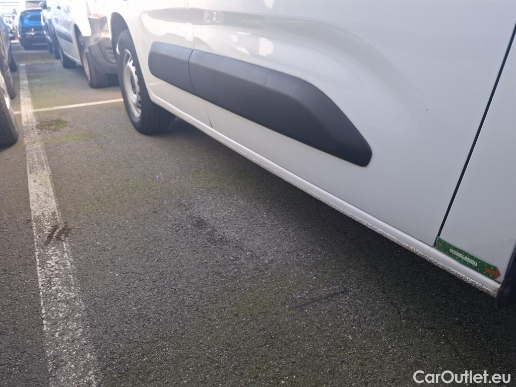  Citroen  Berlingo  Fourgon Worker M 1000 1.2 PureTech 130CV BVA8 E6d #29