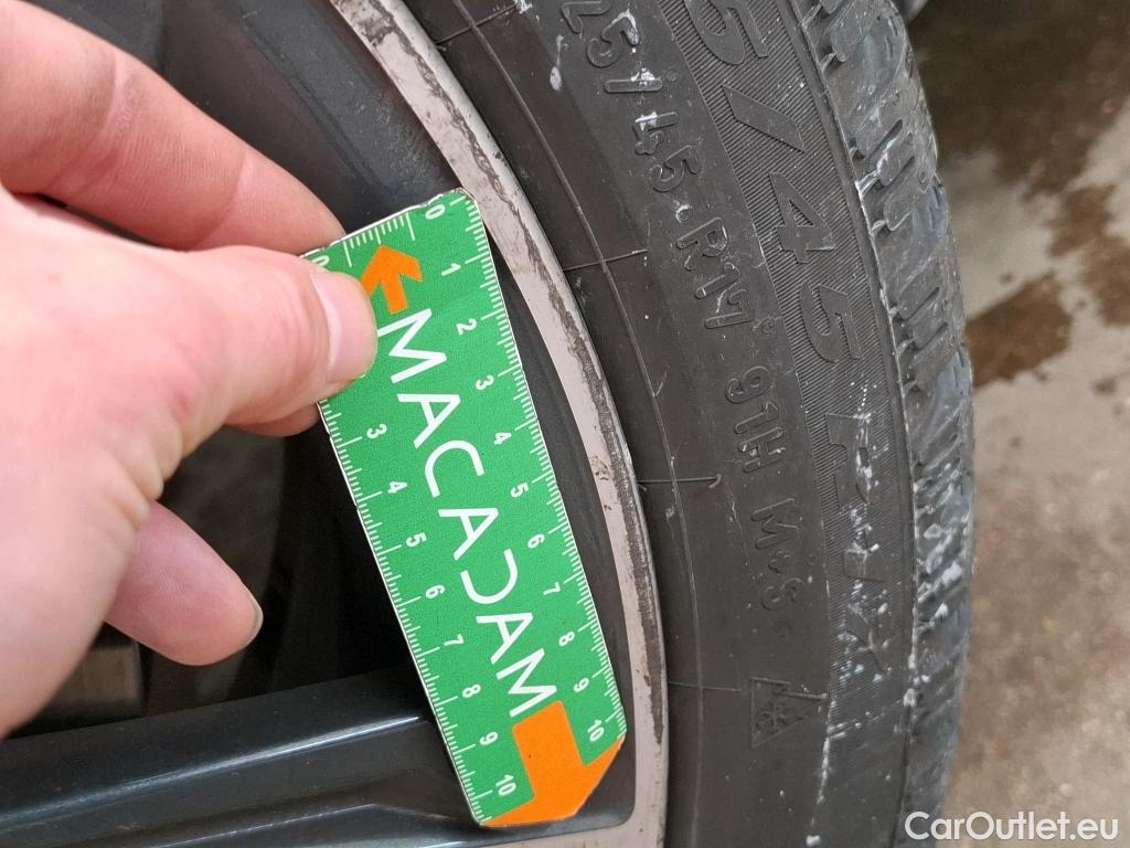  Bmw  Serie 1 Série 1 / 2019 / 5P / Berline 1.5 116I DKG7 Business Design  #3