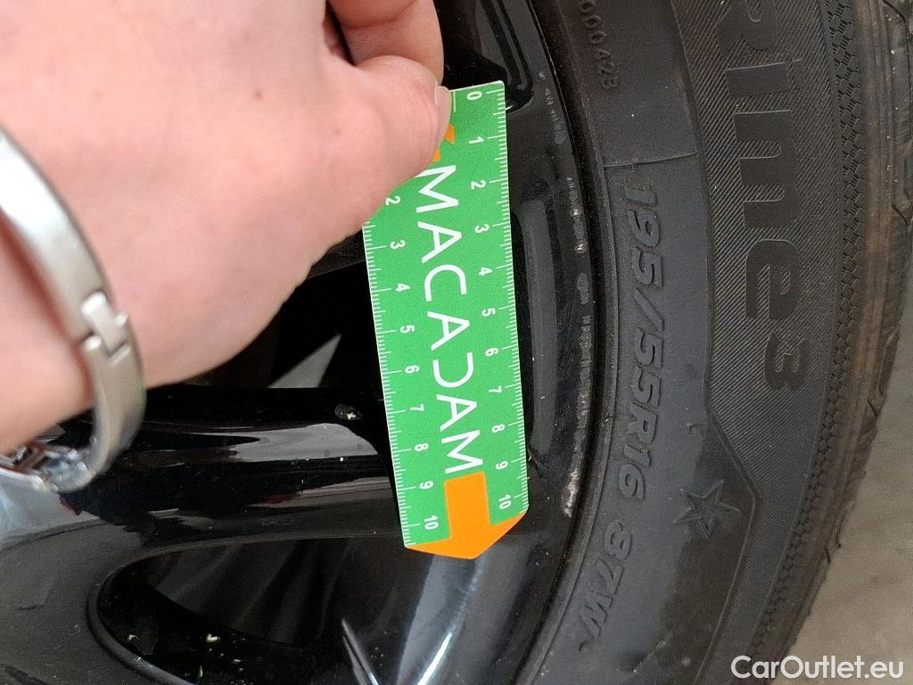  Mini  Mini   / 2021 / 3P / Berline Cooper Edition Premium 136 ch BVA7 #9