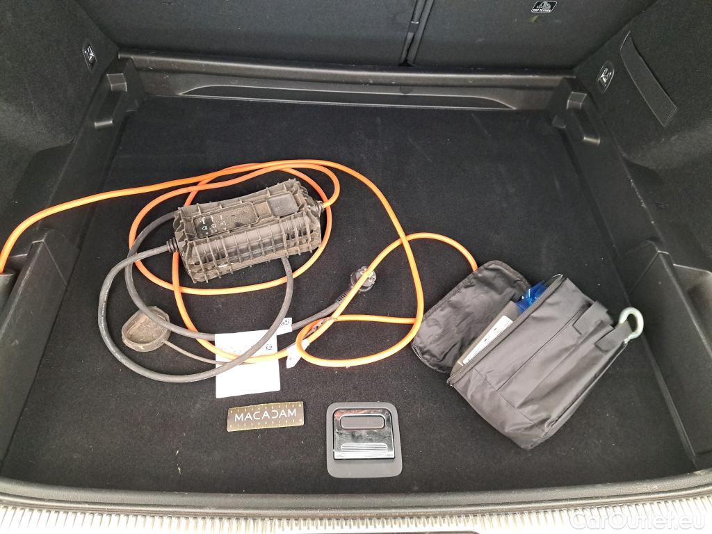  Citroen  DS 7 CROSSBACK DS DS 7 / 2022 / 5P / SUV E-TENSE 225 RIVOLI CD DS 50 #1